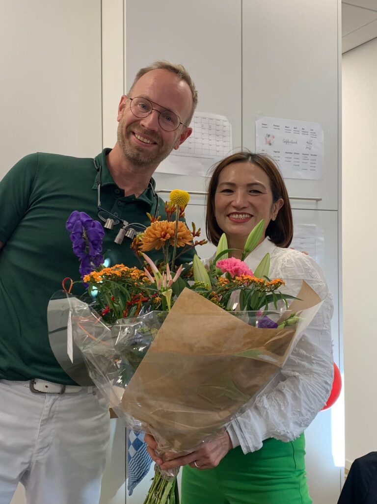 Lien 12½ jaar in dienst.